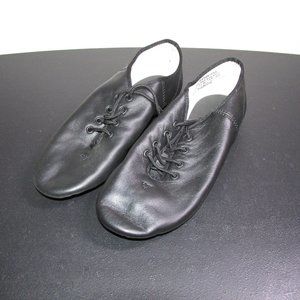 NIB - Capezio E-Series Jazz Oxford (EJ1)